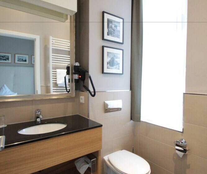 اتاق استاندارد, Am Molkenmarkt