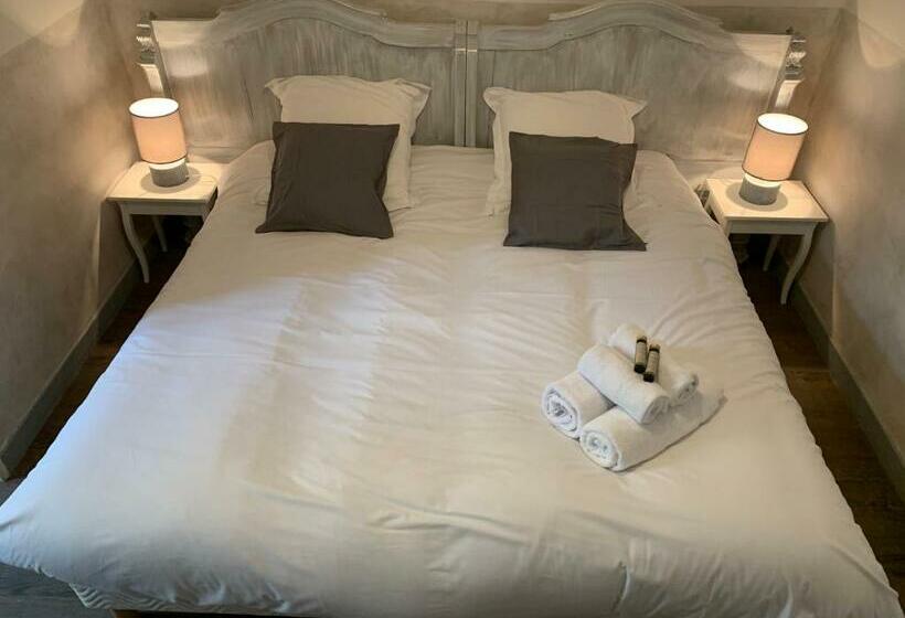 스탠다드 룸, Au Fin Gourmet