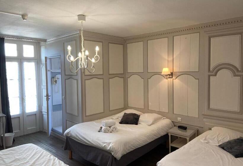 חדר משפחתי, Au Fin Gourmet