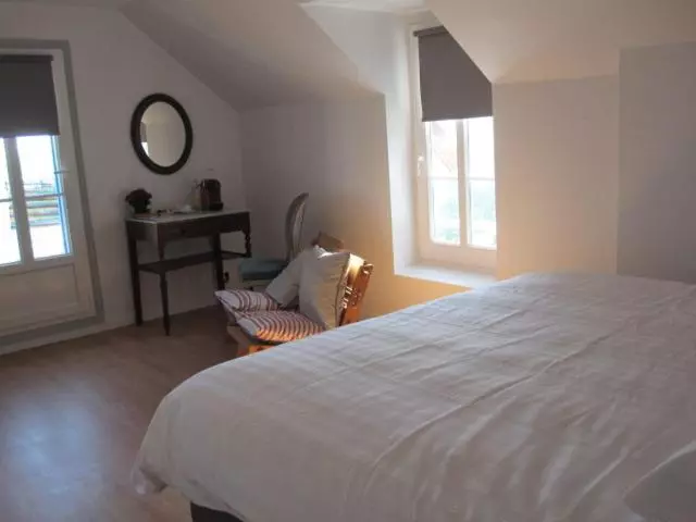 Standard-huone Merinäkymä Parveke, Auberge Du Vieux Puits
