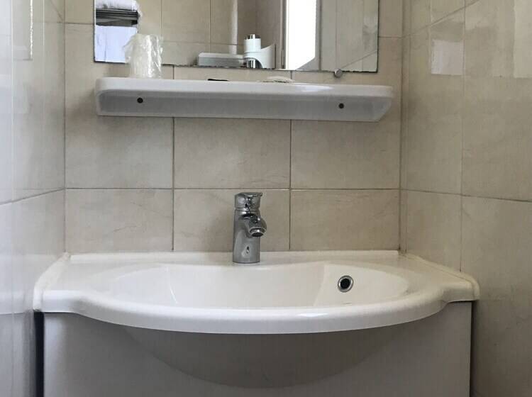 バルコニー付きスタンダードルーム, La Vigneraie