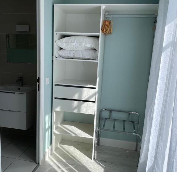 バルコニー付きスタンダードルーム, La Vigneraie