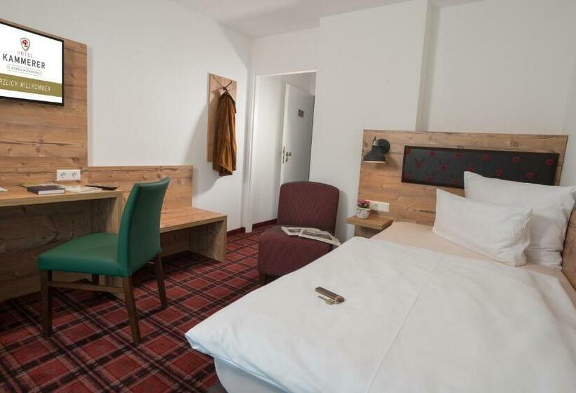 חדר סטנדרט יחיד, Kammerer