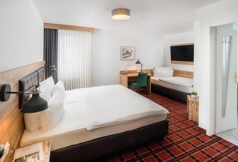 חדר בסיסי לשלושה, Kammerer