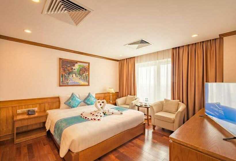 سوئیت پریمیوم, Lam Giang