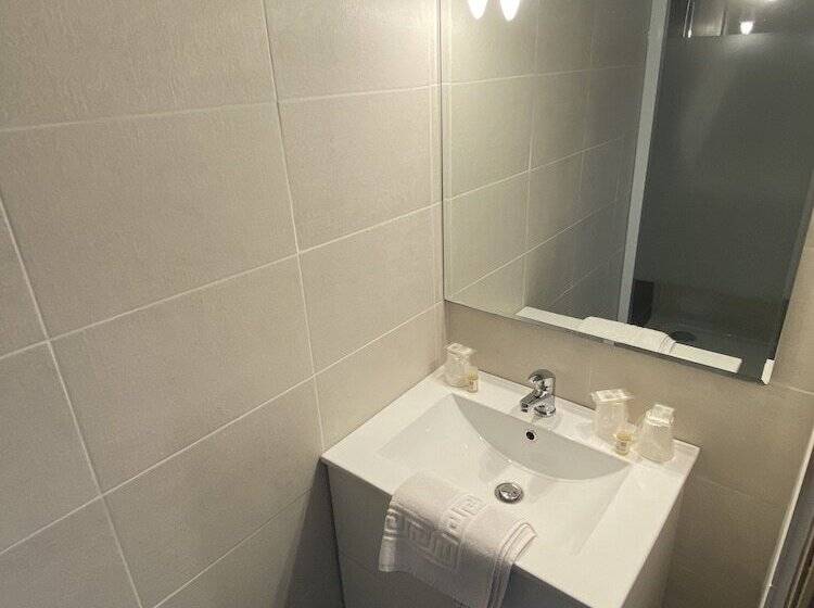Трехместный Номер Стандарт Interior, Le Relax