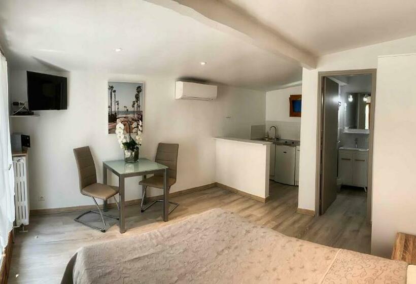 اتاق استاندارد, L'etape