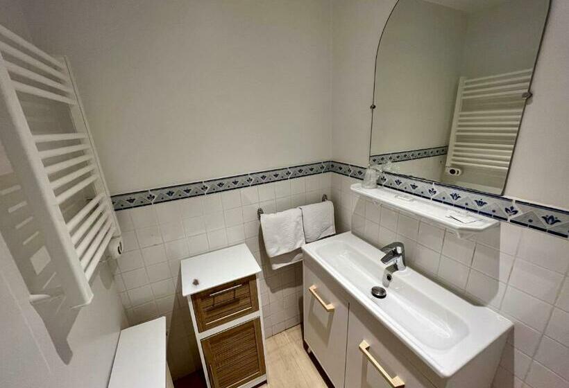 استودیو استاندارد با چشمانداز باغ, L'etape