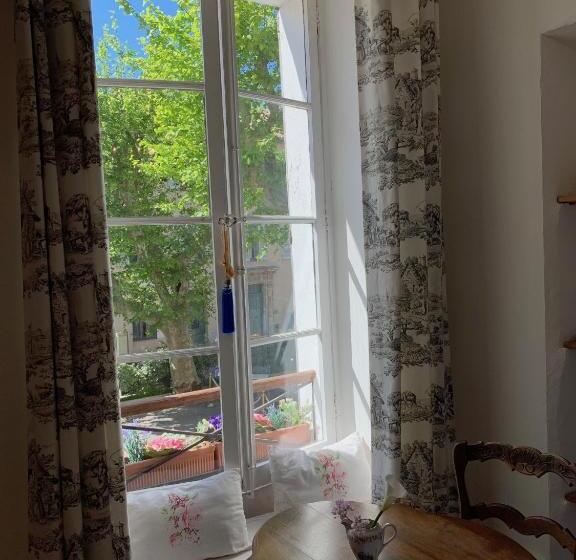 침실 2개 스위트, La Clé De La Porte B&b