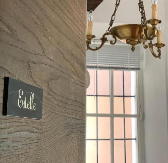 침실 2개 스위트, La Clé De La Porte B&b