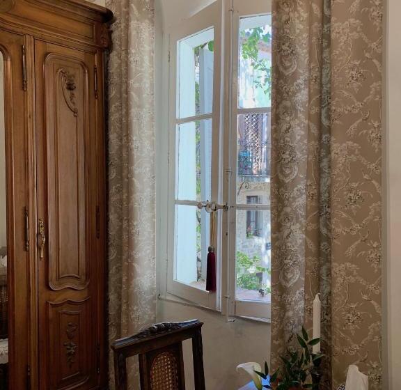 침실 2개 스위트, La Clé De La Porte B&b