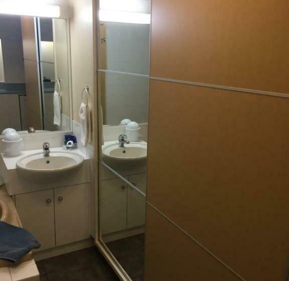 디럭스 자쿠지룸, Abel Tasman Waterfront Motel