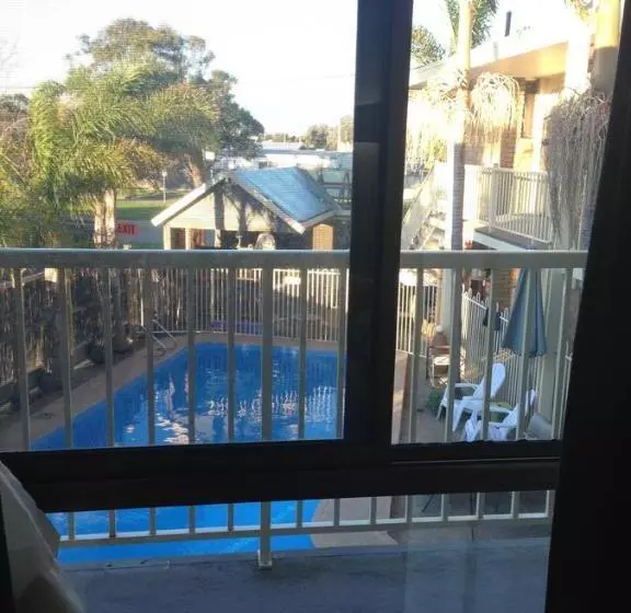 プールビュースタンダードルーム, Abel Tasman Waterfront Motel