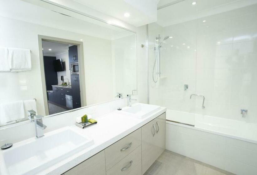 سوییت, Altitude Motel Apartments