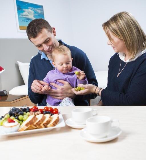 سوییت خانوادگی, Altitude Motel Apartments