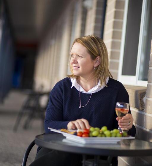 اتاق سوپریور با تخت بزرگ, Altitude Motel Apartments