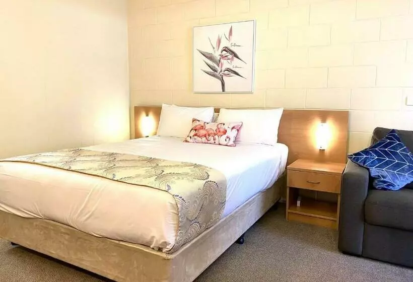 デラックススイート, Apollo Motel Parkes