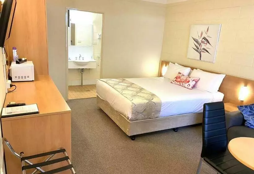 デラックススイート, Apollo Motel Parkes