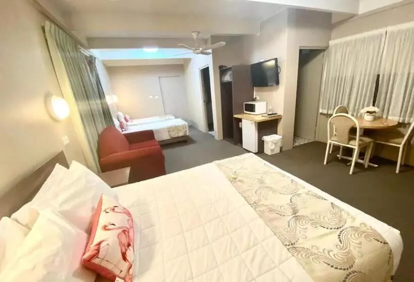 デラックスファミリールーム, Apollo Motel Parkes