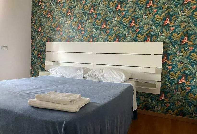اتاق لوکس با بالکن, B&b Villa Milano By Rhospitality It