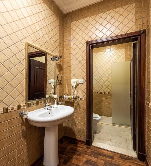 جناح سرير كينج, Boudl Heraa