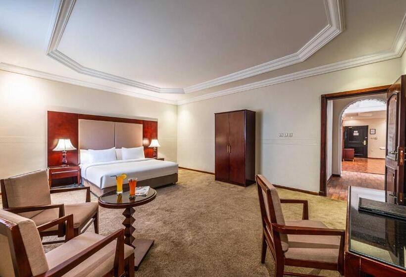 جناح سرير كينج, Boudl Heraa