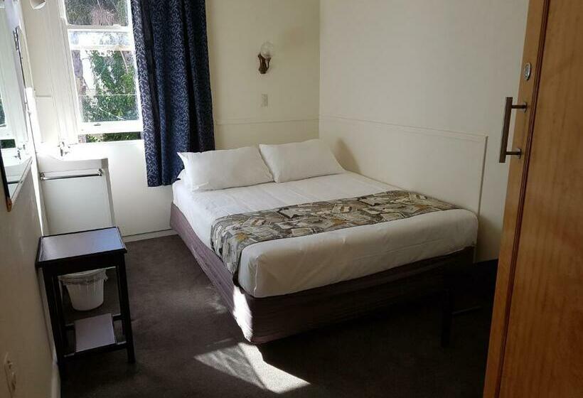 バス共有のスタンダードルーム, Whakatane
