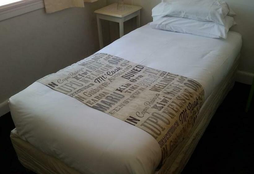 スタンダードシングルルーム, Whakatane