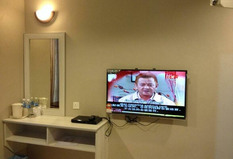 带大床的豪华间, Aero Star