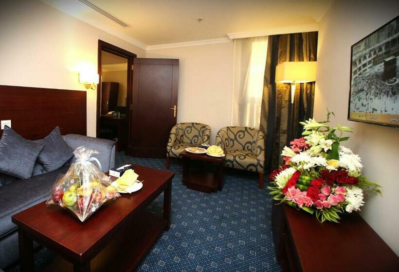 סוויטת ג'וניור, Al Aqeeq Al Rawda Hotel By Sedra International