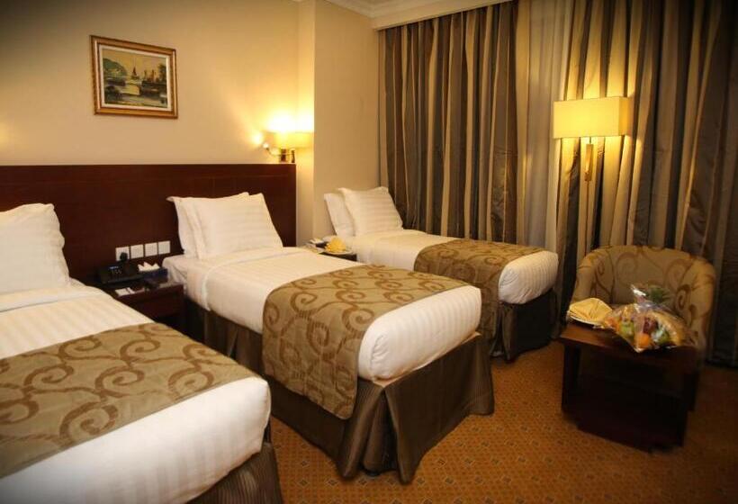 Четырехместный Номер Стандарт, Al Aqeeq Al Rawda Hotel By Sedra International