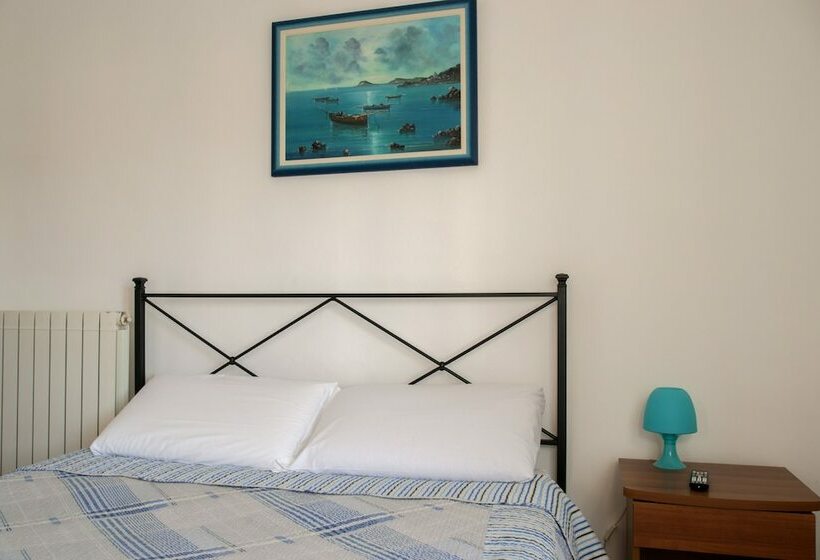 اتاق استاندارد, Albergo Pensione Ardenza Self Check In