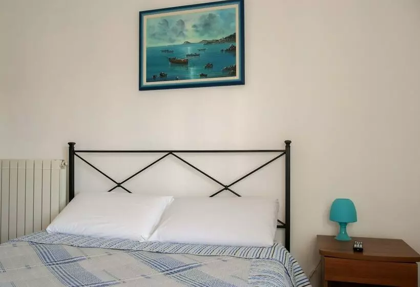اتاق استاندارد, Albergo Pensione Ardenza Self Check In