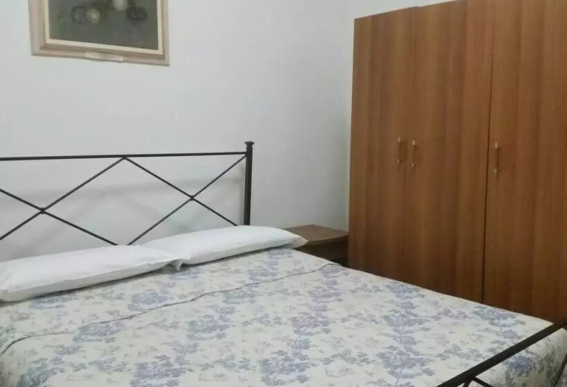 اتاق استاندارد, Albergo Pensione Ardenza Self Check In