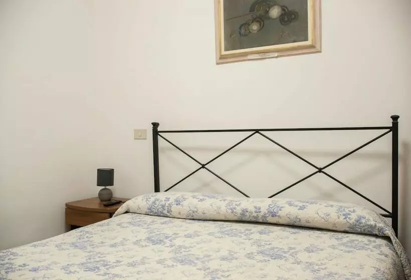 اتاق استاندارد, Albergo Pensione Ardenza Self Check In