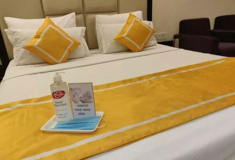 Chambre Executive, Chandra Imperial