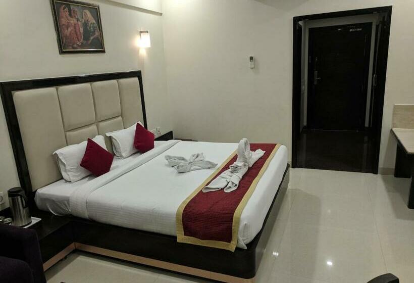 Delüks Oda, Chandra Imperial