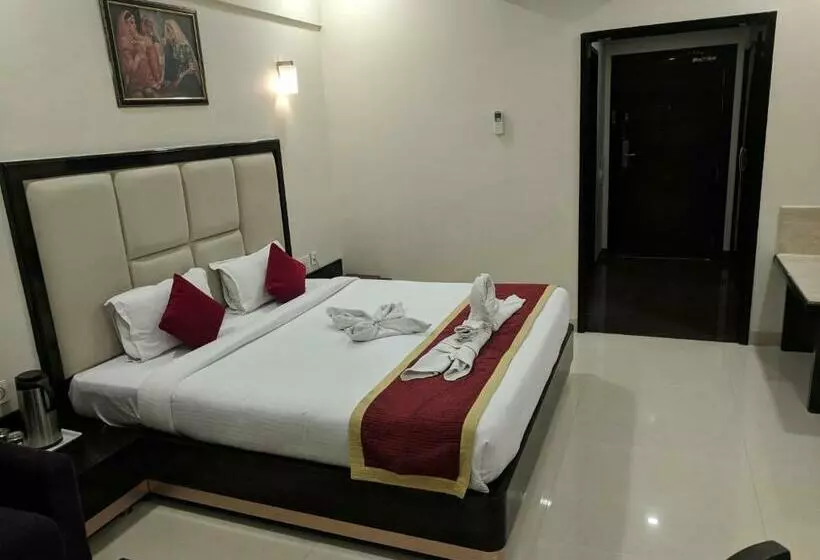 Chambre Deluxe, Chandra Imperial