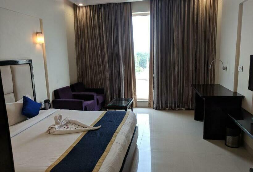 Delüks Oda, Chandra Imperial