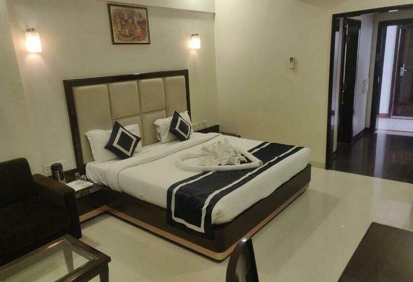 Delüks Oda, Chandra Imperial