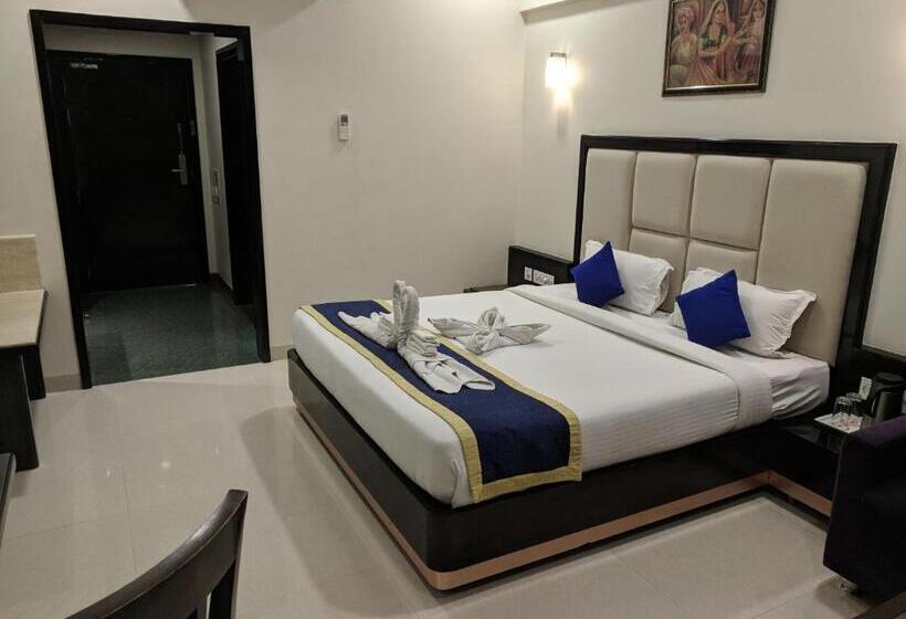 Executive Oda, Chandra Imperial