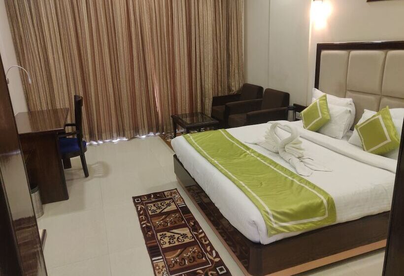 Executive Oda, Chandra Imperial