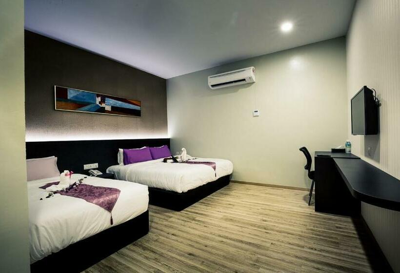 デラックススイート, Golden Roof Hotel Sunway Ipoh