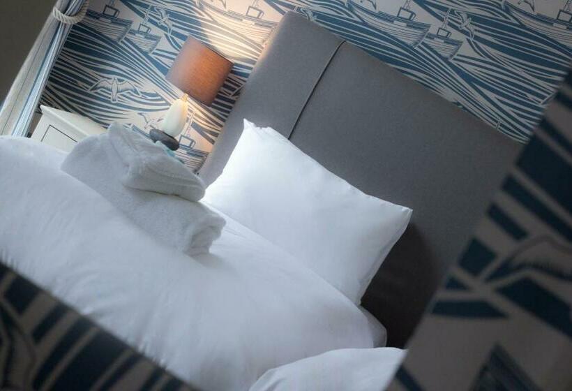 Номер Стандарт Вид на Море с Балконом, The White Lodge