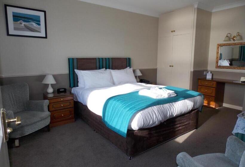 スタンダードルーム, The White Lodge