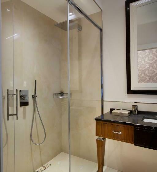 高级大房间, Luxury Duomo Rooms