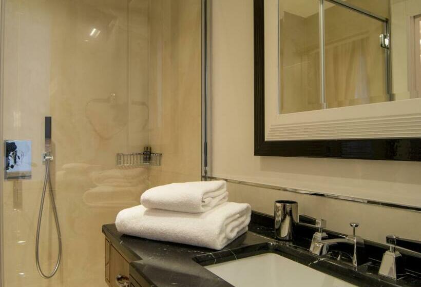 高级大房间, Luxury Duomo Rooms