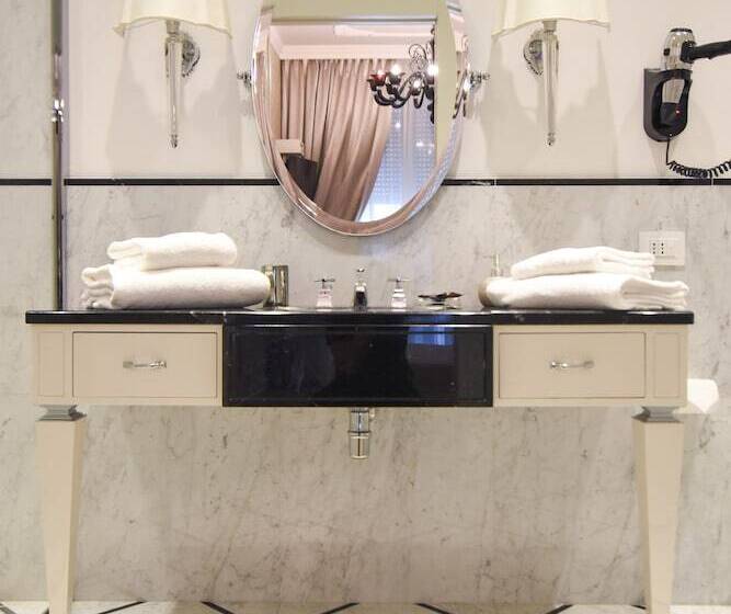 豪华房间, Luxury Duomo Rooms