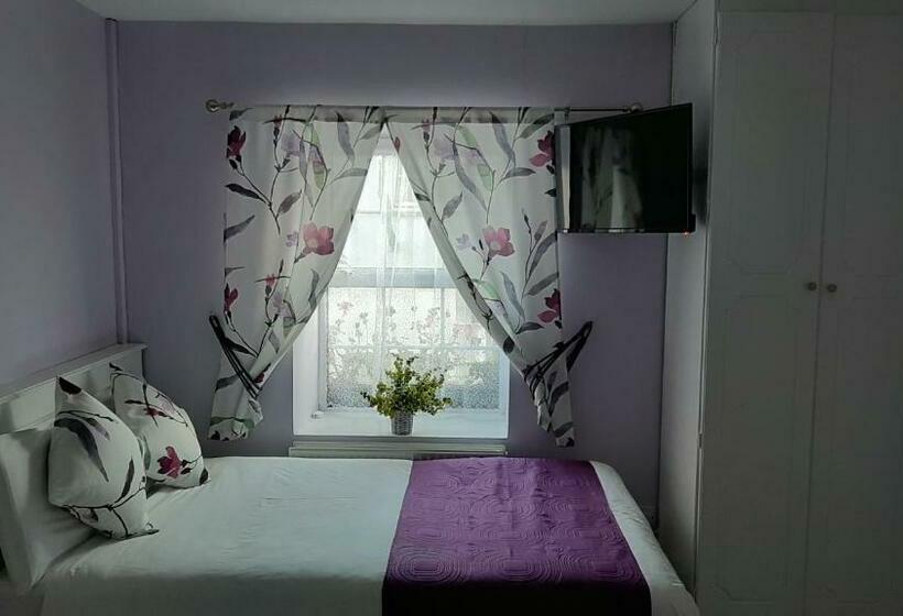 Номер Стандарт, The 'rafter's Gastropub