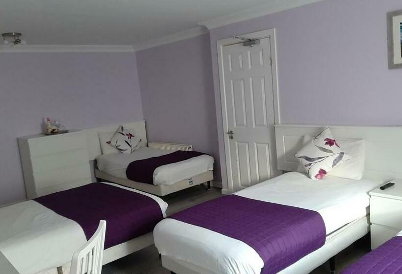 Семейный Номер, The 'rafter's Gastropub